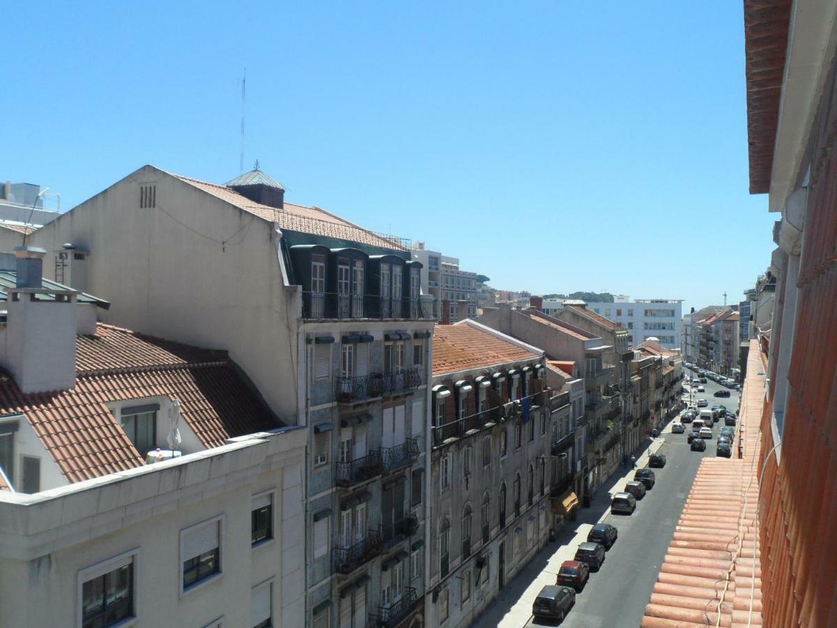 Charming Family Apartment Lisbona Esterno foto
